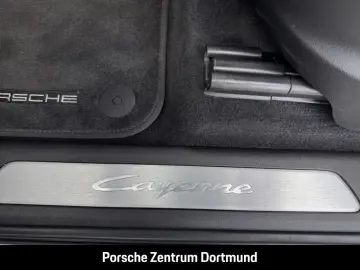 Cayenne E-Hybrid Coupe Surround-View LED-Matrix