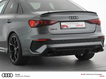 RS3 Lim. 2.5 TFSI quattro S-TRONIC B&O PANO   NA