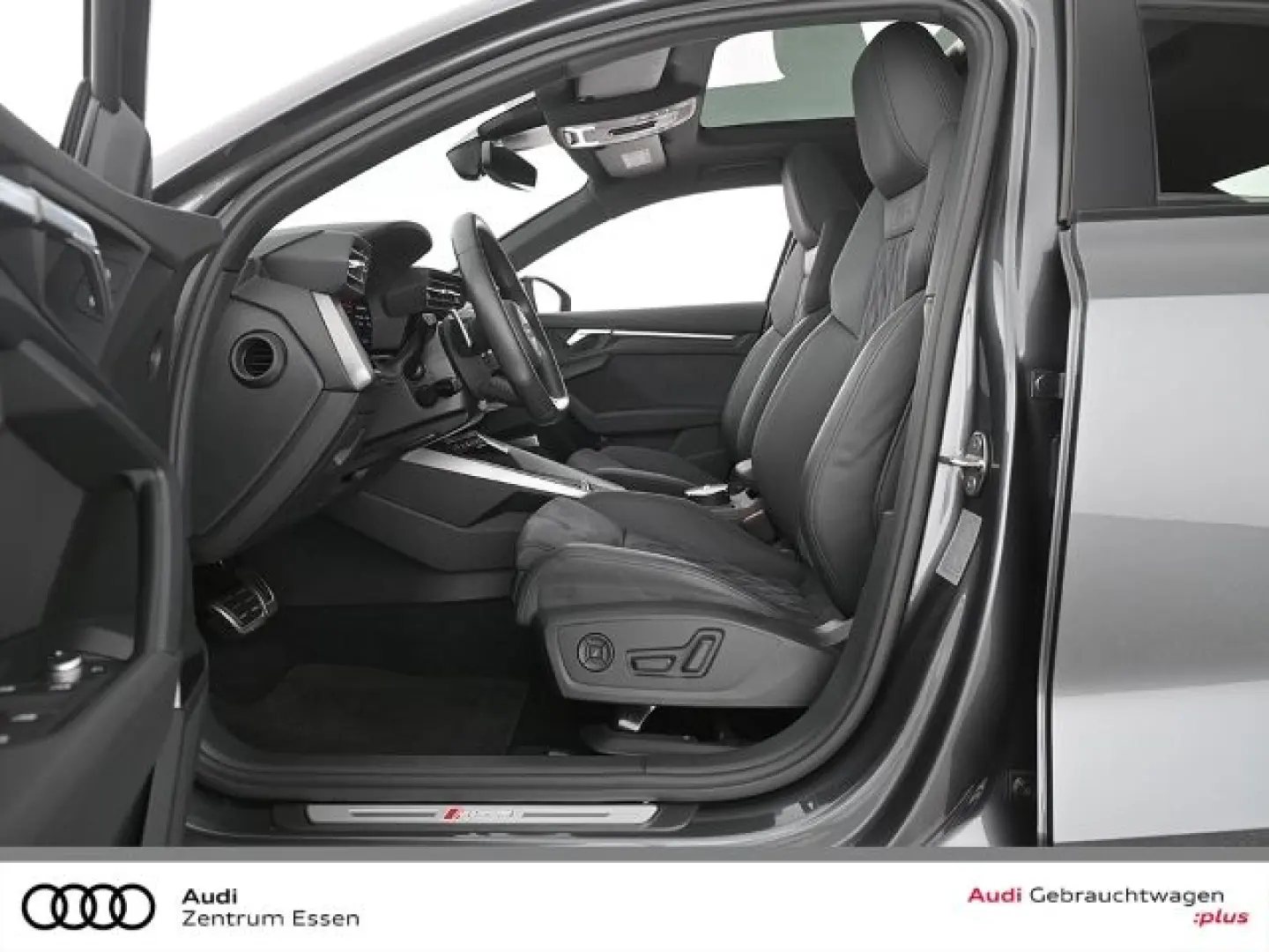 RS3 Lim. 2.5 TFSI quattro S-TRONIC B&O PANO   NA