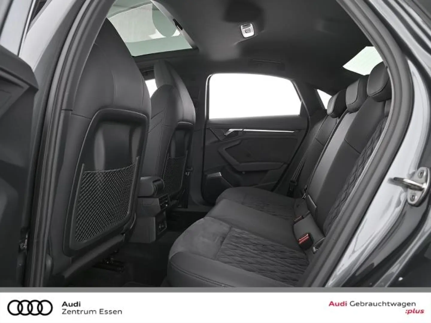 RS3 Lim. 2.5 TFSI quattro S-TRONIC B&O PANO   NA