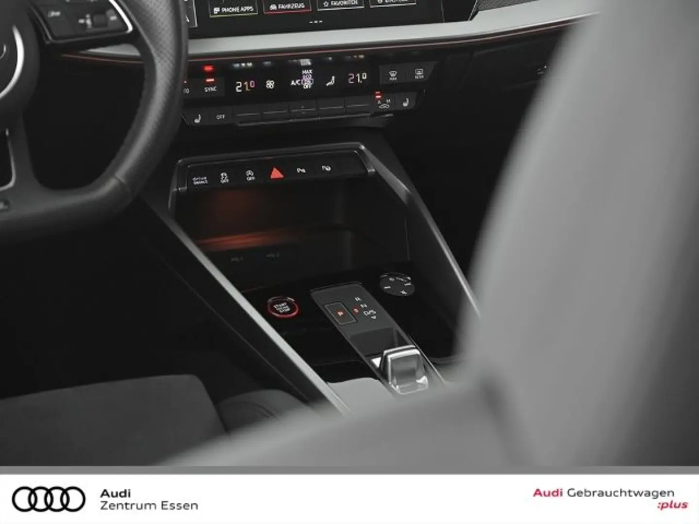 RS3 Lim. 2.5 TFSI quattro S-TRONIC B&O PANO   NA