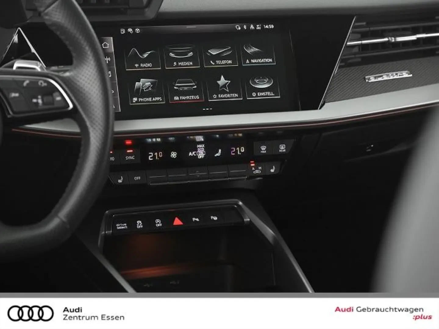 RS3 Lim. 2.5 TFSI quattro S-TRONIC B&O PANO   NA