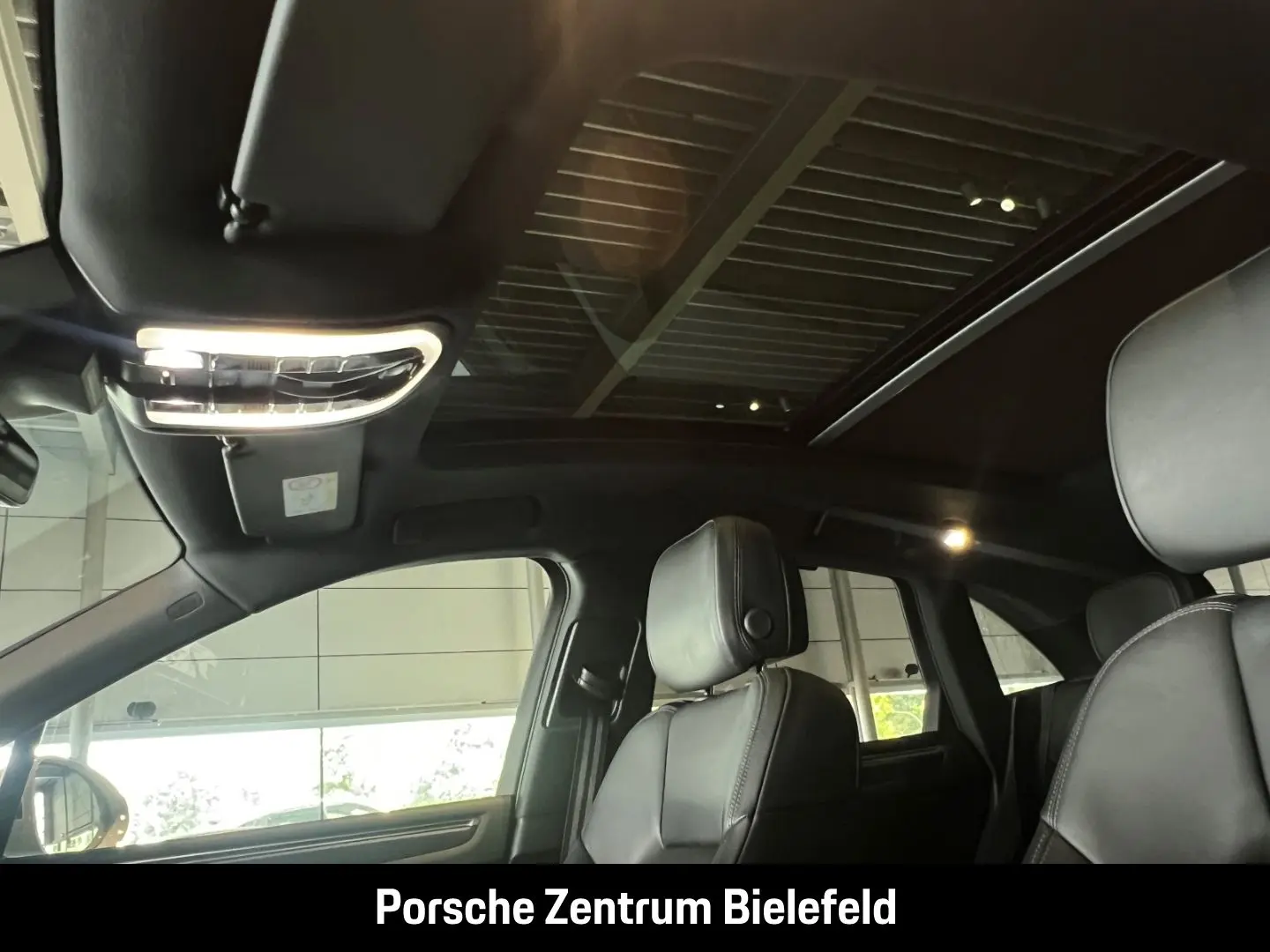 Macan Panorama Surround-View Rückfahrkamera LED