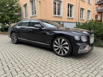 Flying Spur V8 Mulliner Rotating RearTV DynamicR