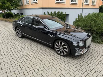 Flying Spur V8 Mulliner/Rotating/RearTV/DynamicR