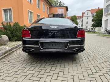 Flying Spur V8 Mulliner/Rotating/RearTV/DynamicR