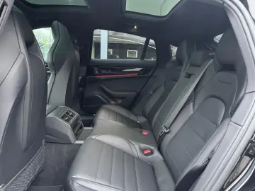 Panamera 4*HD-MATRIX*PANO*BOSE*360°KAM*18-WEGE*