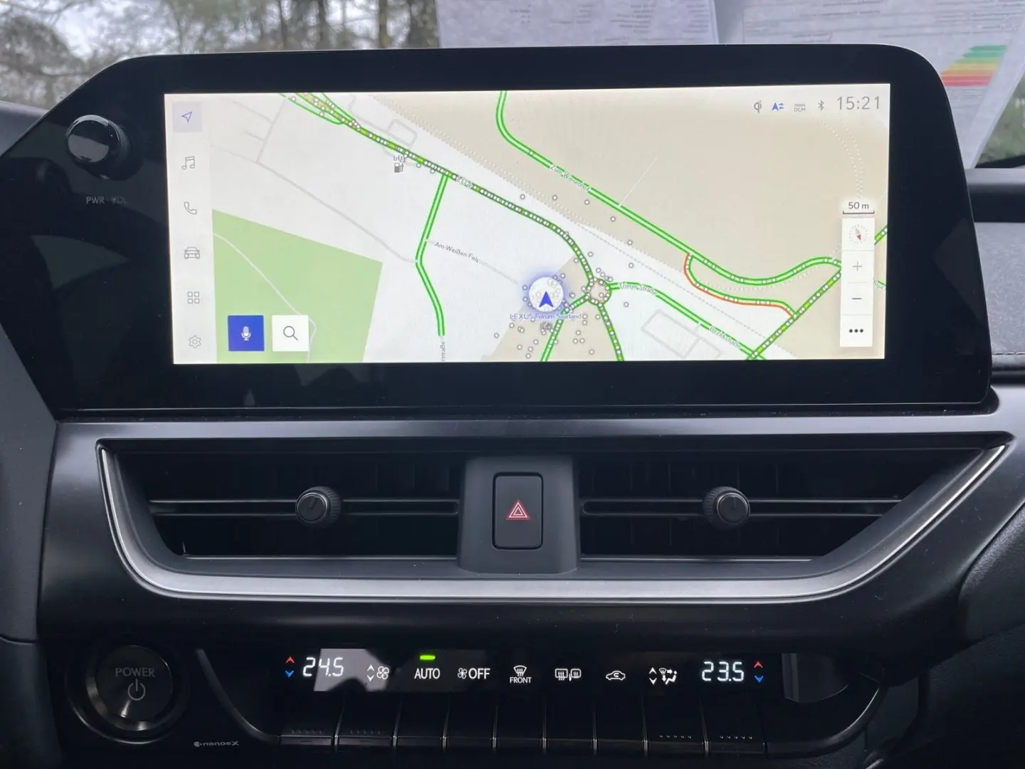 UX 300 h F Sport Design