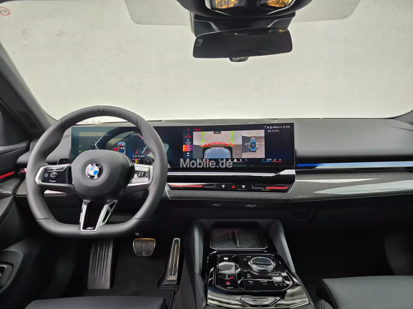BMW 520i M Sportpaket Komfortsitze Standhzg. AHK