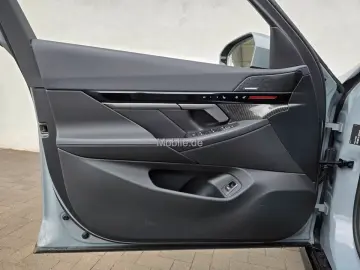 BMW 520i M Sportpaket Komfortsitze Standhzg. AHK
