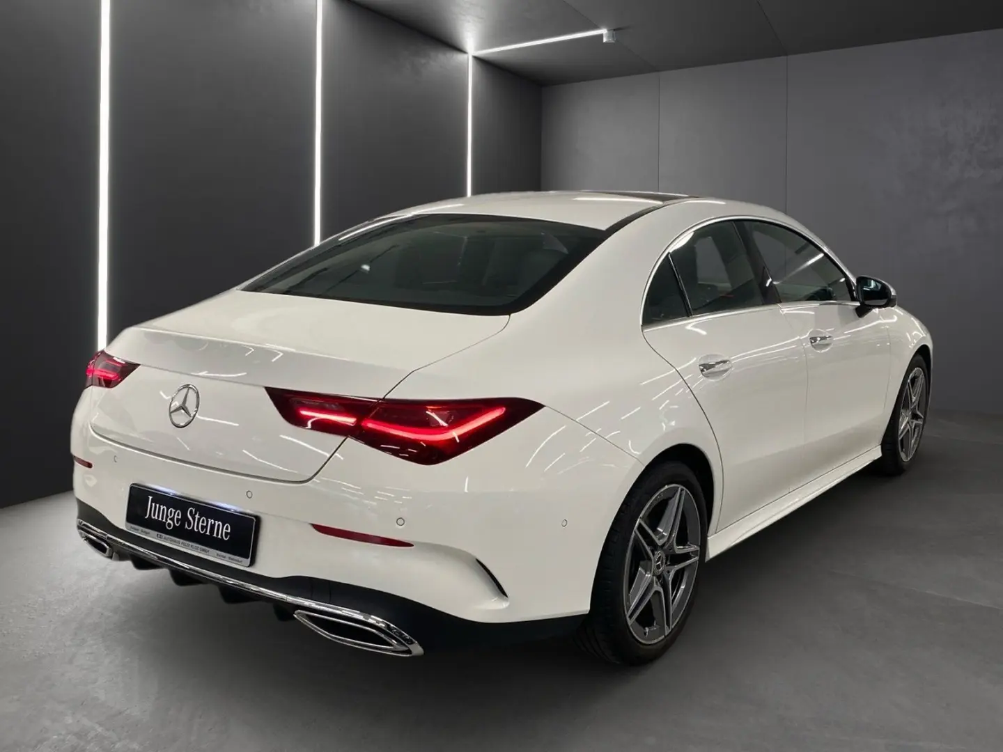 CLA 220 d AMG Plus*Pano*HUD*360*Distro*Multibeam