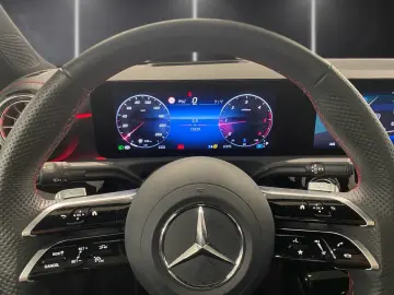CLA 220 d AMG Plus*Pano*HUD*360*Distro*Multibeam