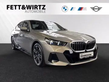 BMW 520i M Sport Pano Standhzg. DA&PA  H K