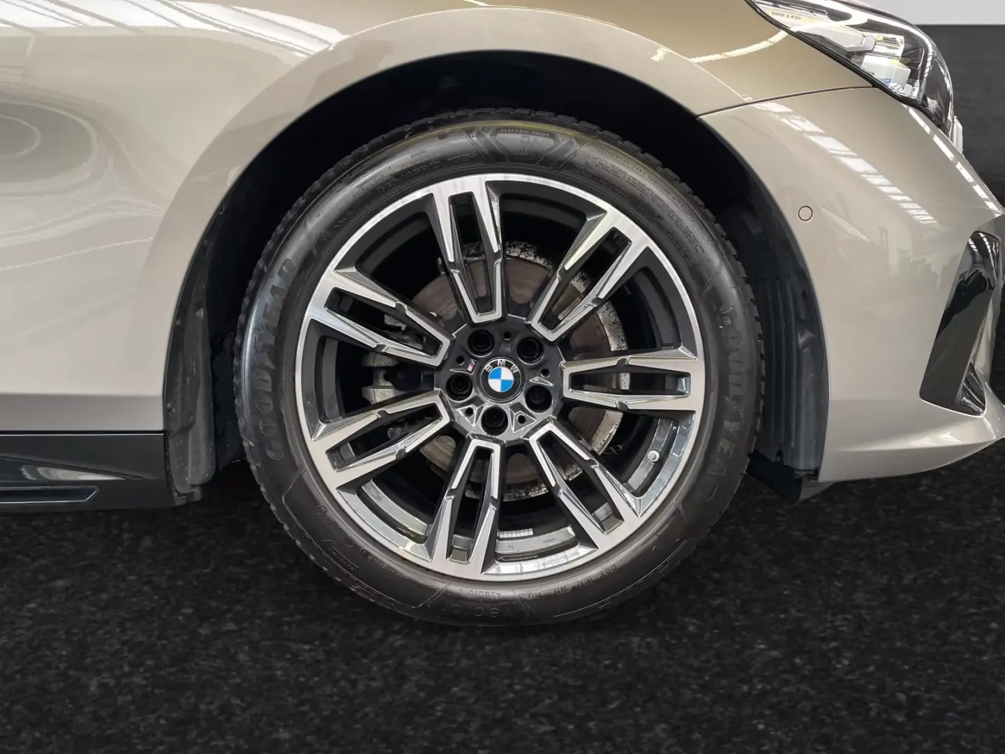 BMW 520i M Sport|Pano|Standhzg.|DA&PA+|H/K