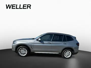 X3 xDrive 30e LC-Prof HUD HIFI PA+ ACC Laser 18