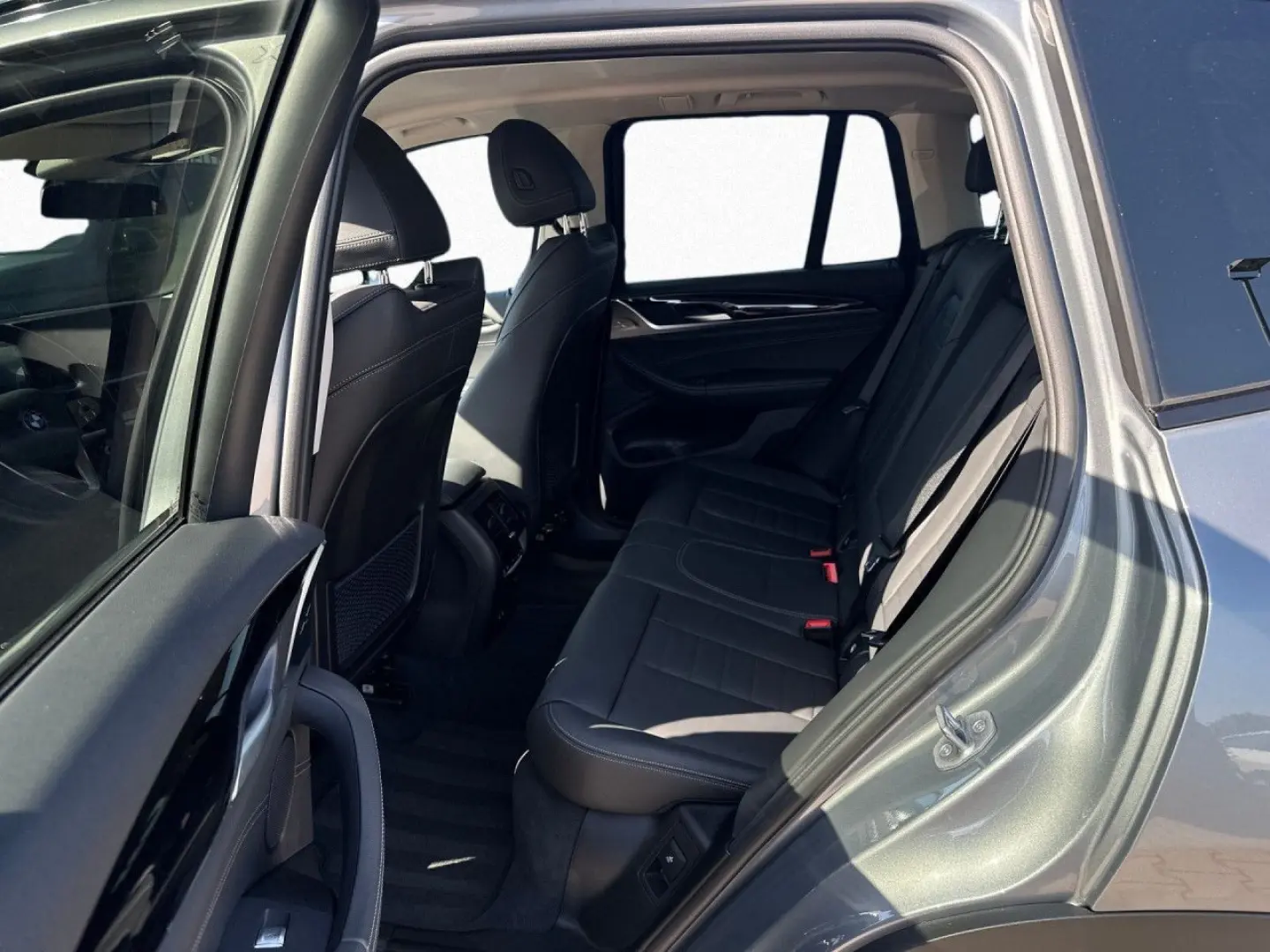 X3 xDrive 30e LC-Prof HUD HIFI PA+ ACC Laser 18