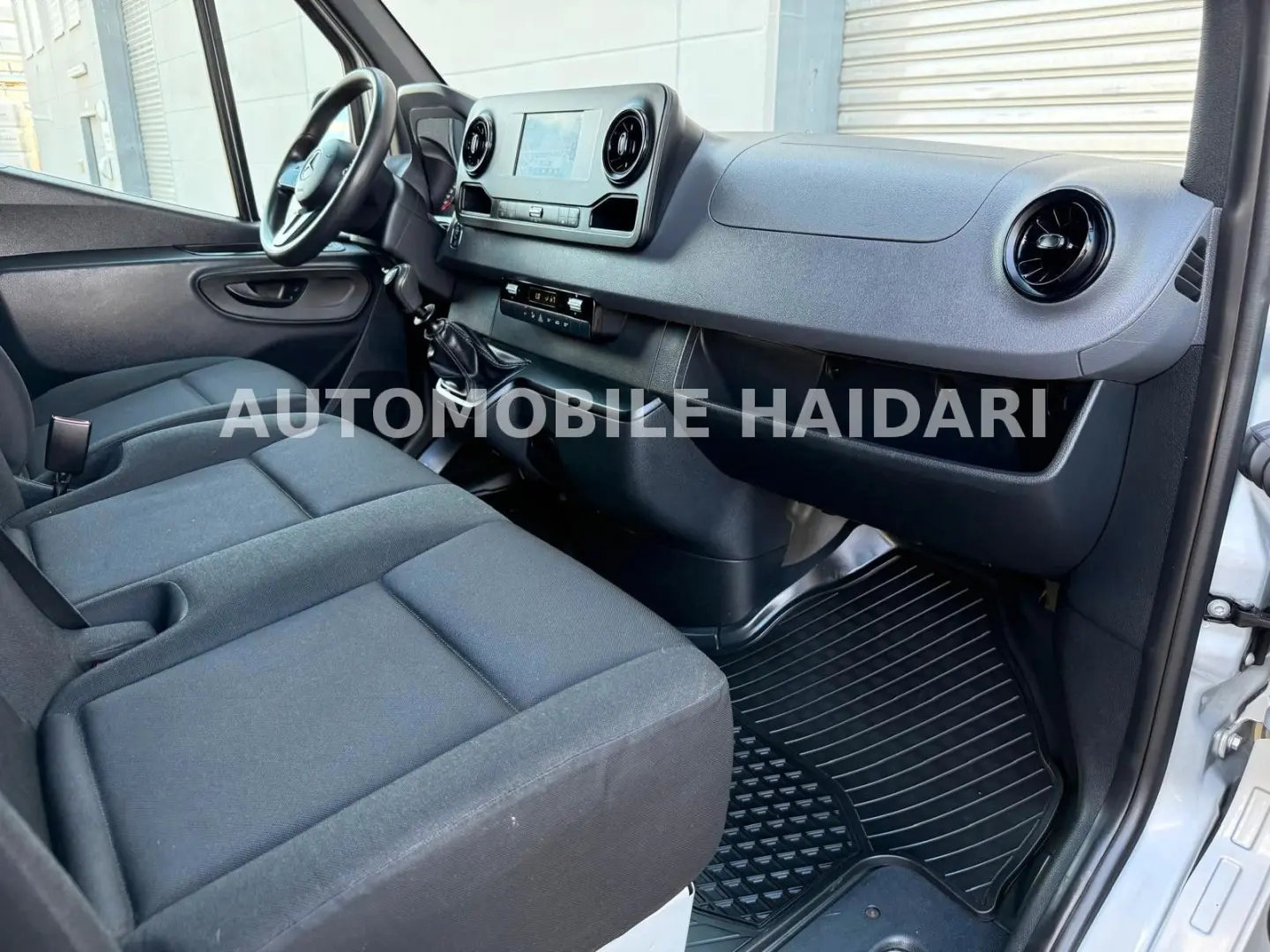 Sprinter 214 CDI KLIMA+AHK+KAMERA+ NAVI+ TÜV NEU