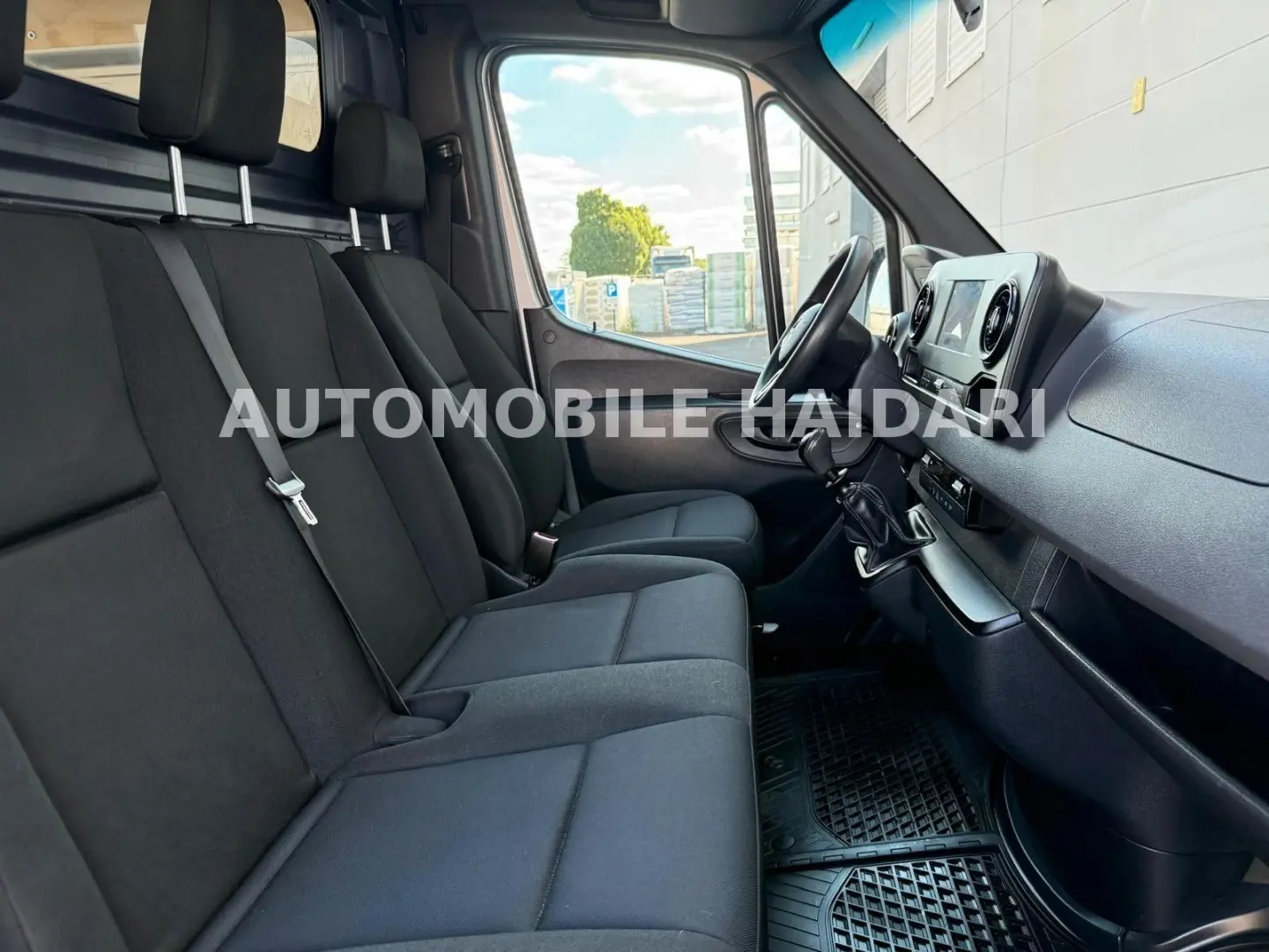 Sprinter 214 CDI KLIMA+AHK+KAMERA+ NAVI+ TÜV NEU