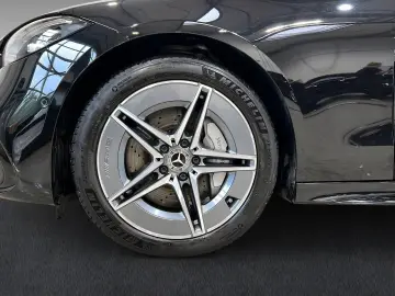 C 300 e AMG+MBUX+LED+Ambiente+Memory+TotW+360°