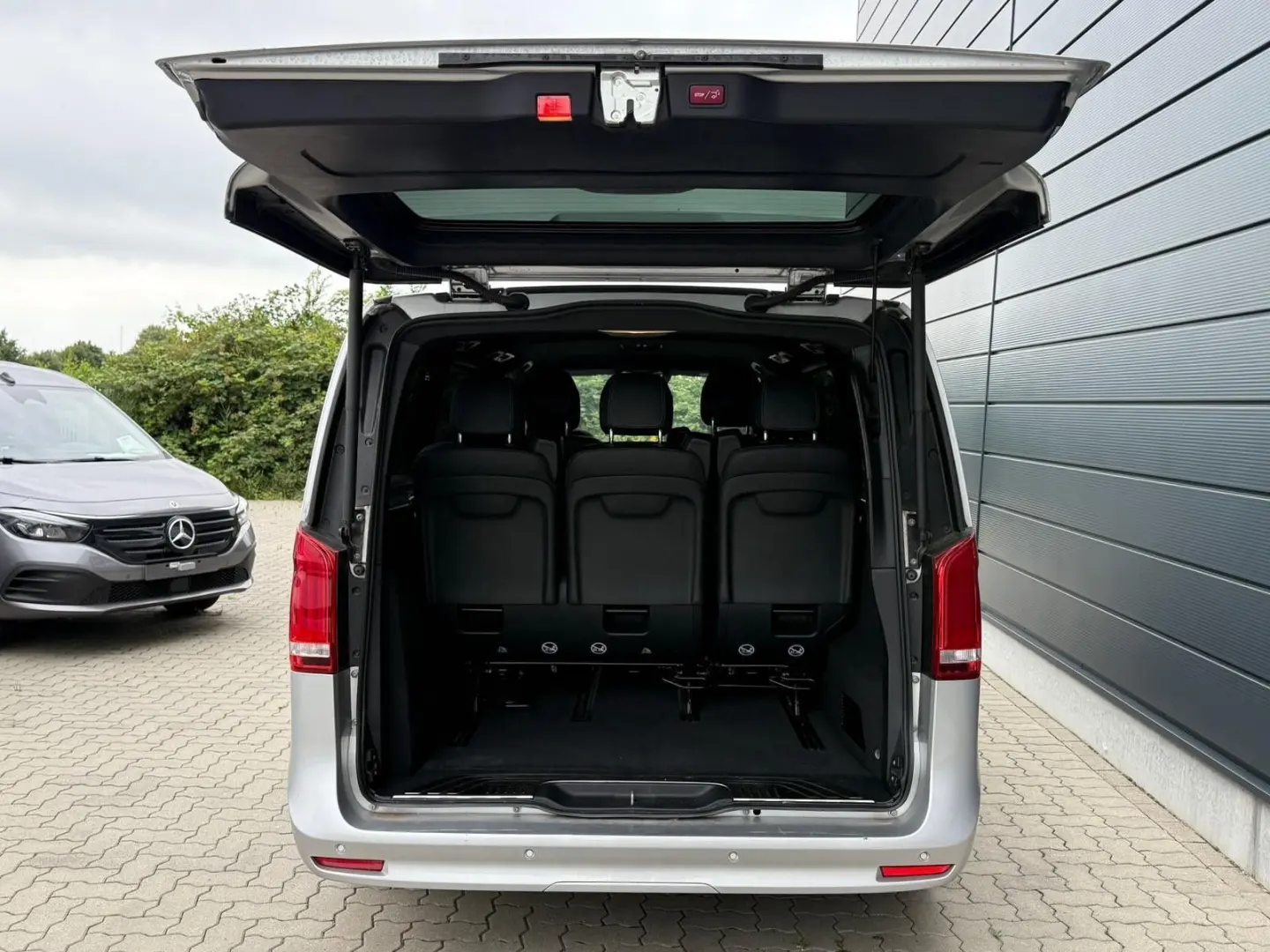 V300d AVANTGARDE Edition AMG Line / 360-Kamera /