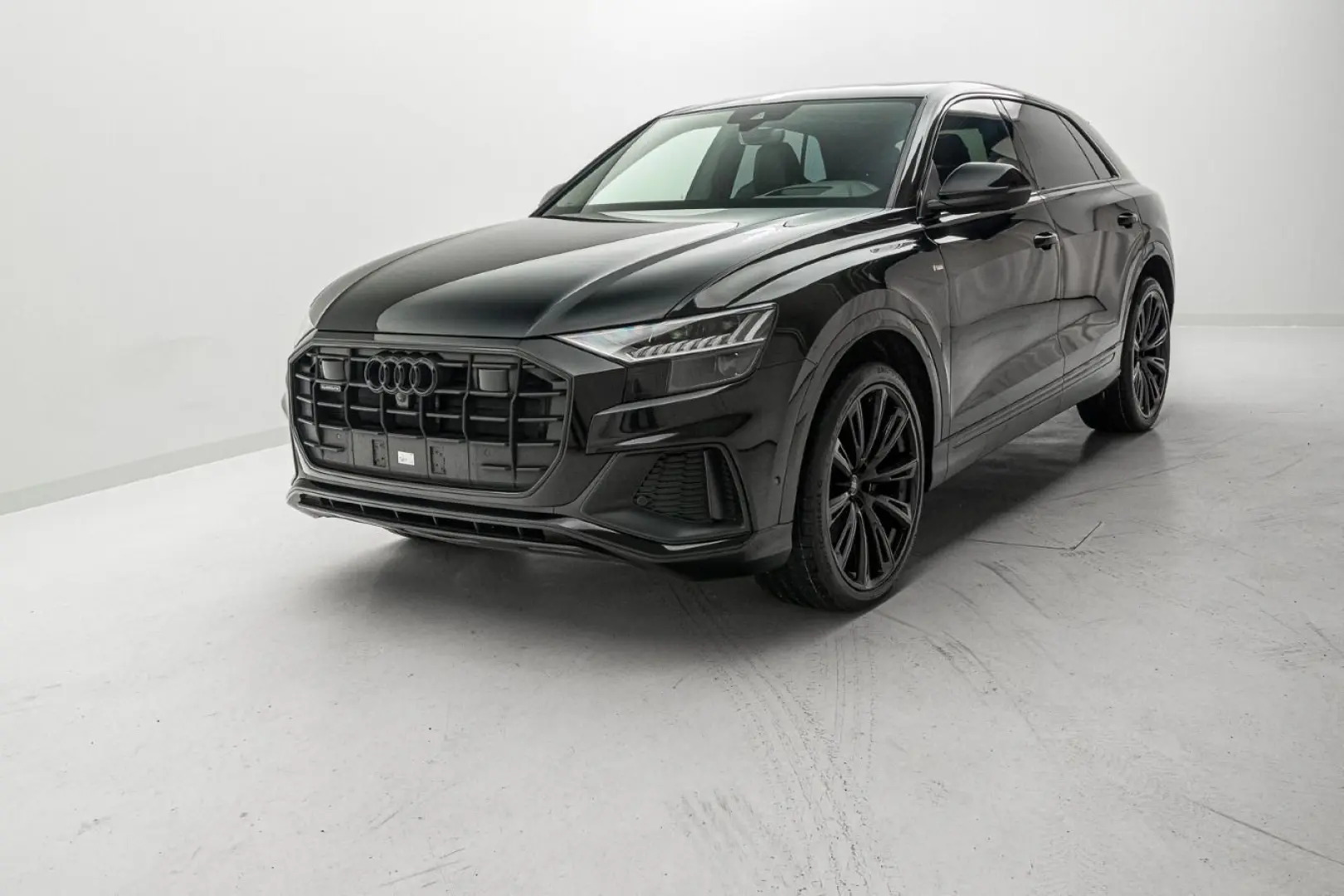 Q8 50 TDI TIPT*S-LINE*AHK*360*MATRIX*PANO*B&O**