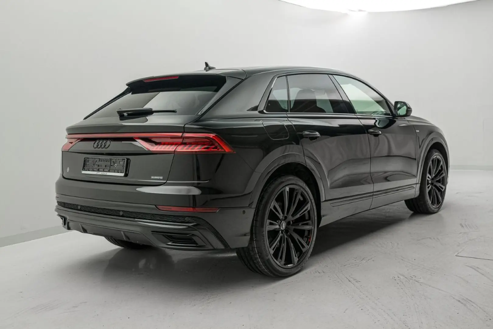Q8 50 TDI TIPT*S-LINE*AHK*360*MATRIX*PANO*B&O**