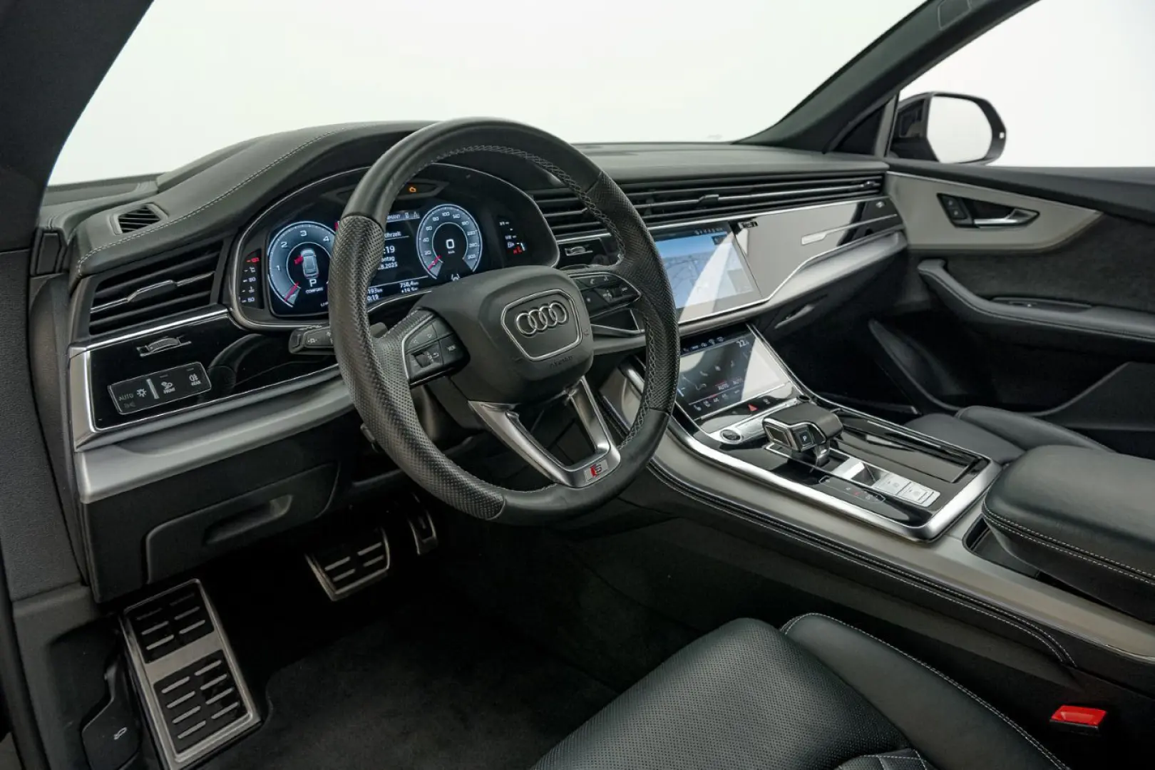 Q8 50 TDI TIPT*S-LINE*AHK*360*MATRIX*PANO*B&O**