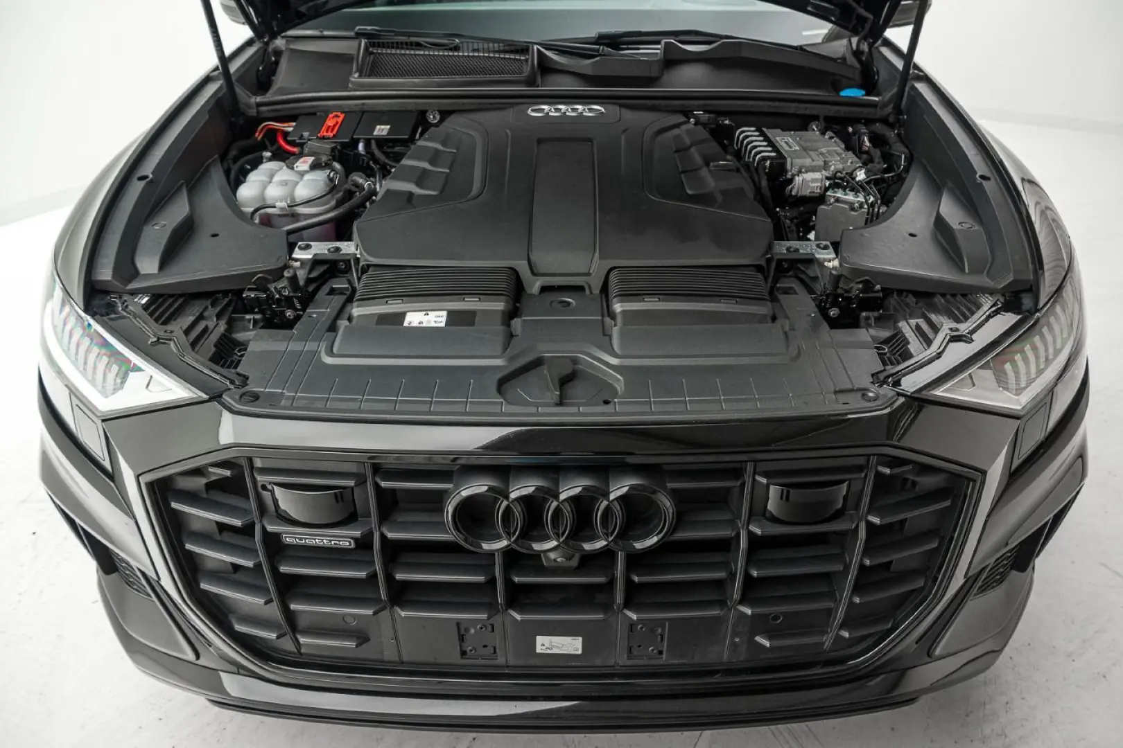 Q8 50 TDI TIPT*S-LINE*AHK*360*MATRIX*PANO*B&O**