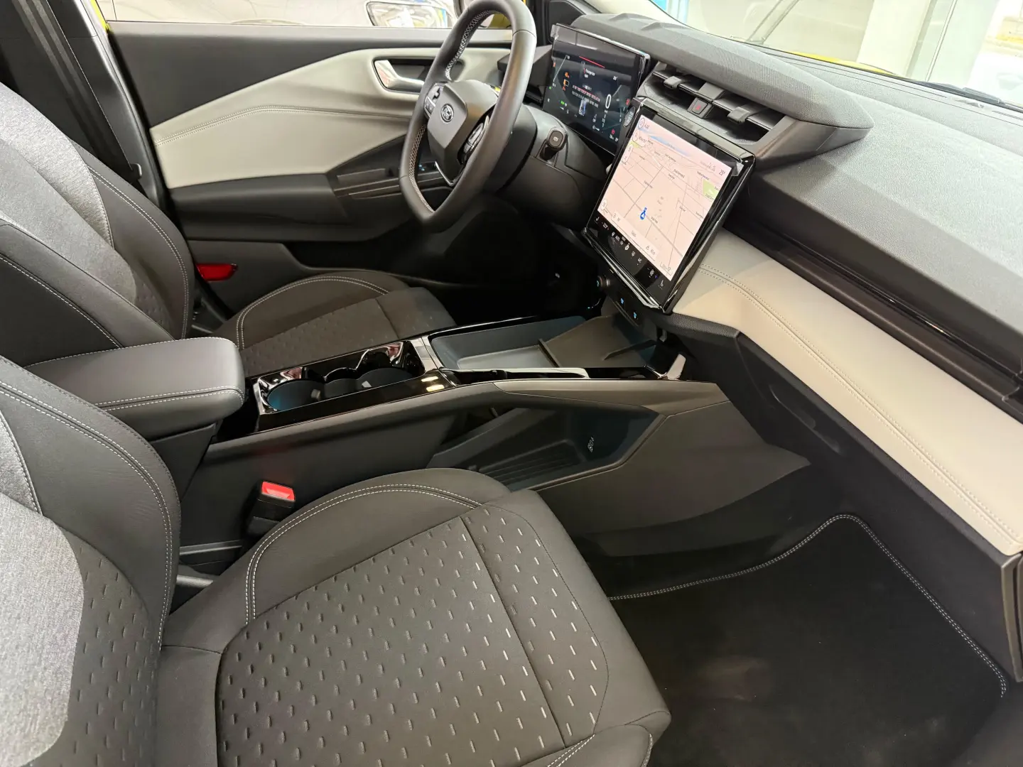 Ford Puma Gen-E Nivel Echipare Select