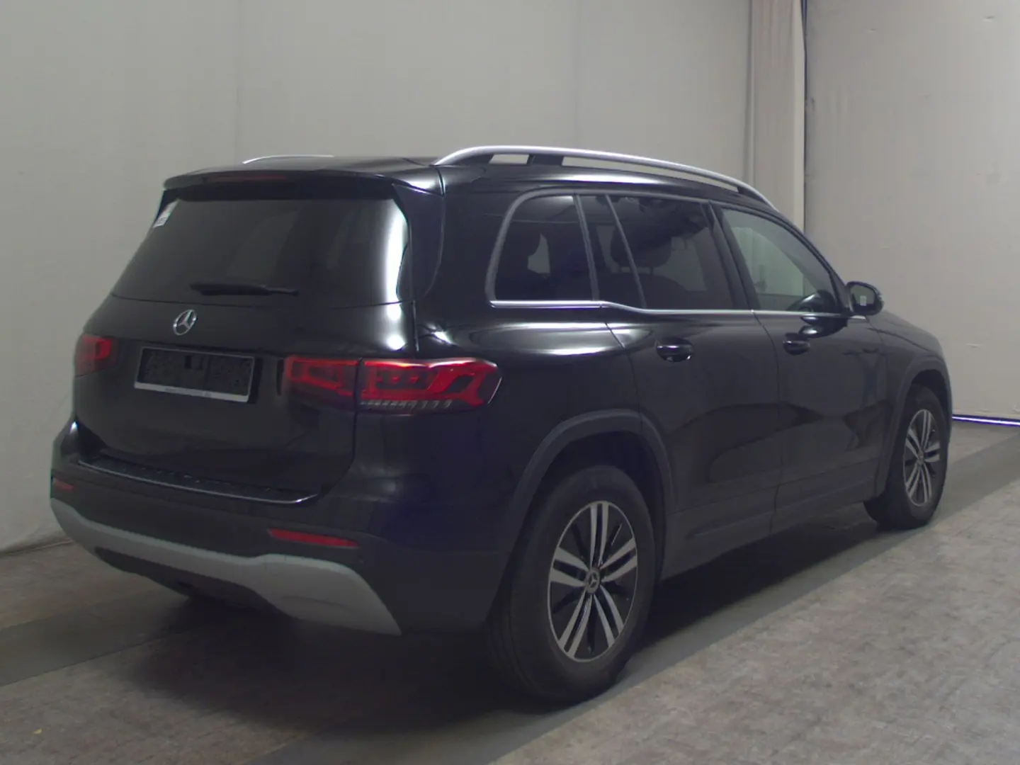 MERCEDES BENZ GLB200 d Style LED LEASING