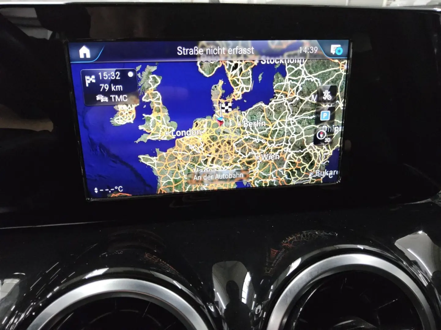 MERCEDES BENZ GLB200 d Style LED LEASING