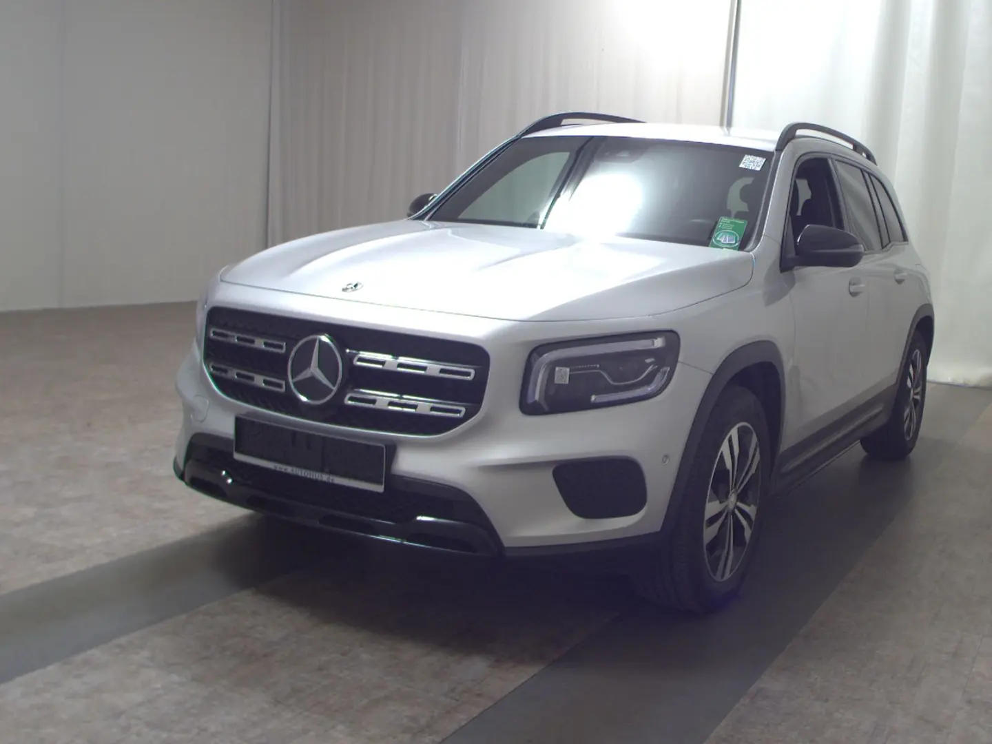 MERCEDES BENZ GLB200 Progressive Night Multibeam
