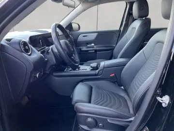 MERCEDES BENZ GLB200 d Style LEASING