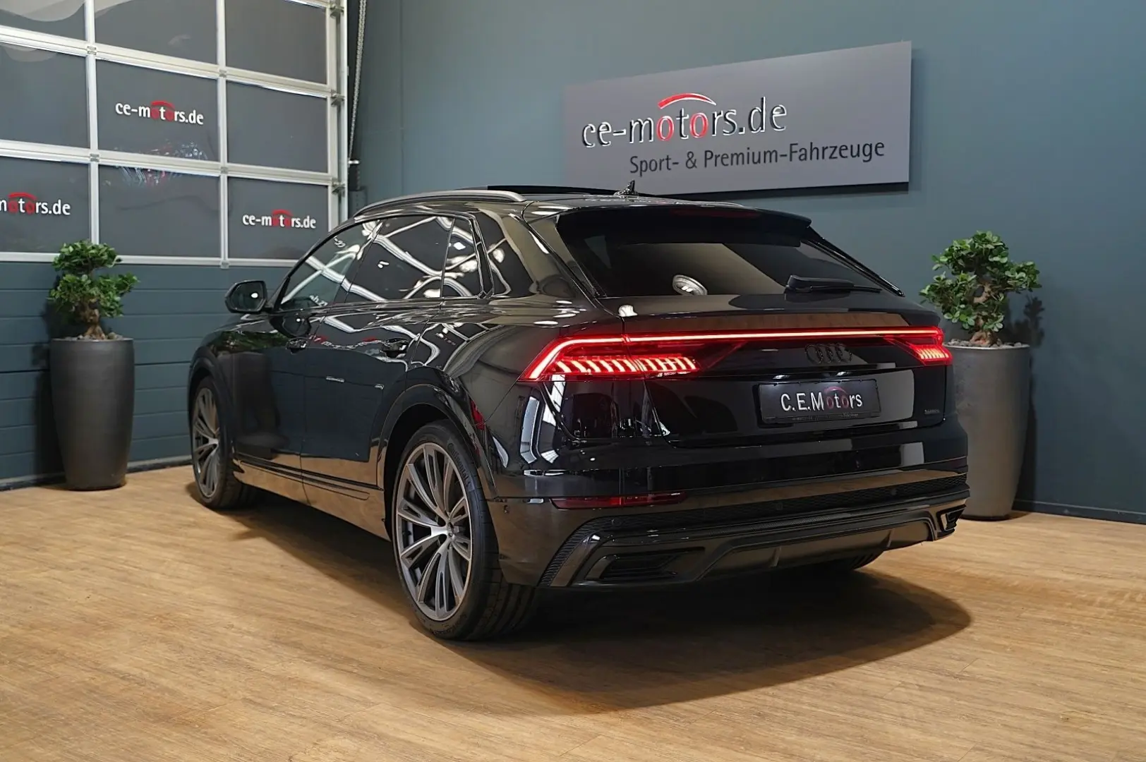 Q8 quattro S-Line Pano*Audi-Garantie 6/2028