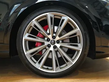 Q8 quattro S-Line Pano*Audi-Garantie 6/2028