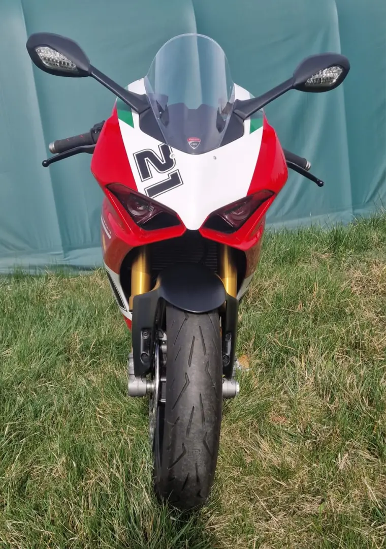 Ducati Panigale V2