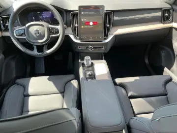 Volvo XC90 Recharge T8 Plus Dark