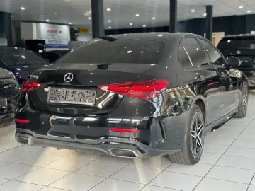 C 300 e Limo*AMG-LINE*KAMERA*CARPLAY*NIGHT*LEDER