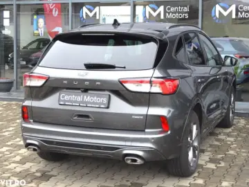 Ford Kuga 2.5 Duratec FHEV AWD ST Line X
