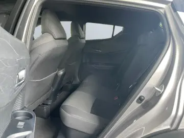 C-HR 2.0 Hybrid Team D *LED*ACC*CarPlay*CAM*SHZ*