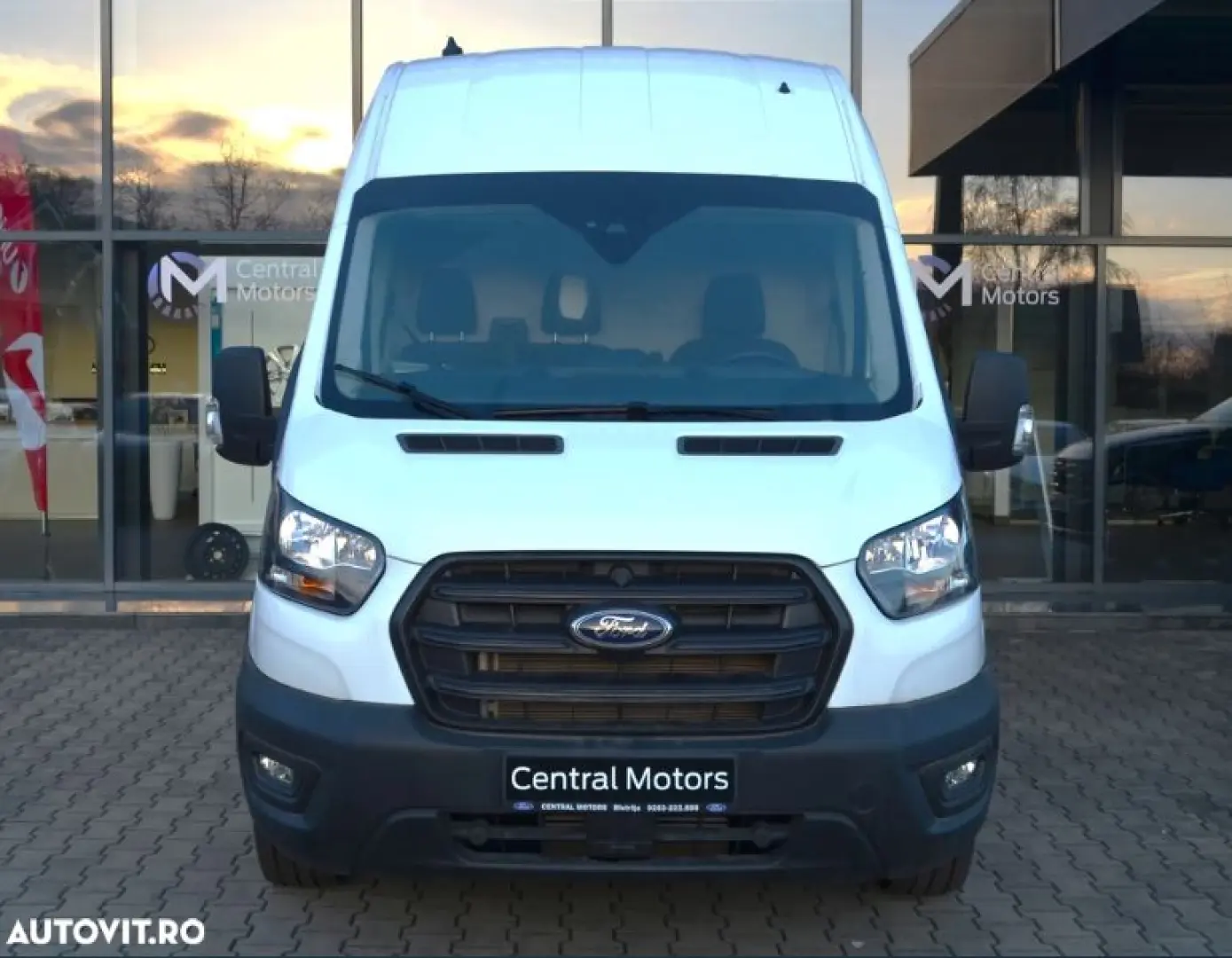Ford Transit ICA 3 Van 350L (L3H2) Trend