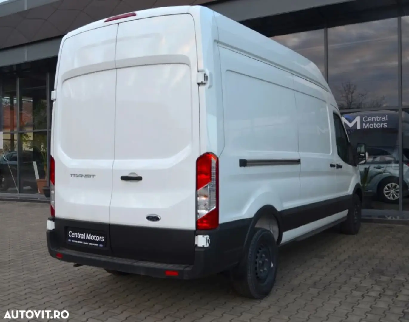 Ford Transit ICA 3 Van 350L (L3H2) Trend