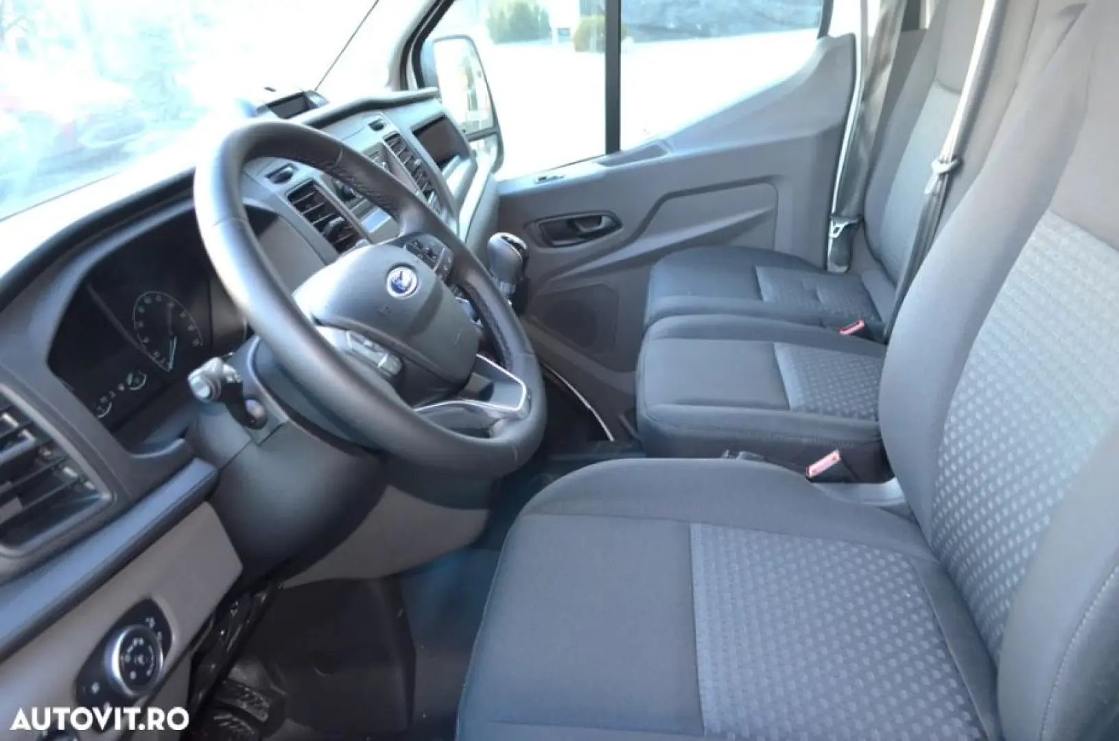 Ford Transit ICA 3 Van 350L (L3H2) Trend