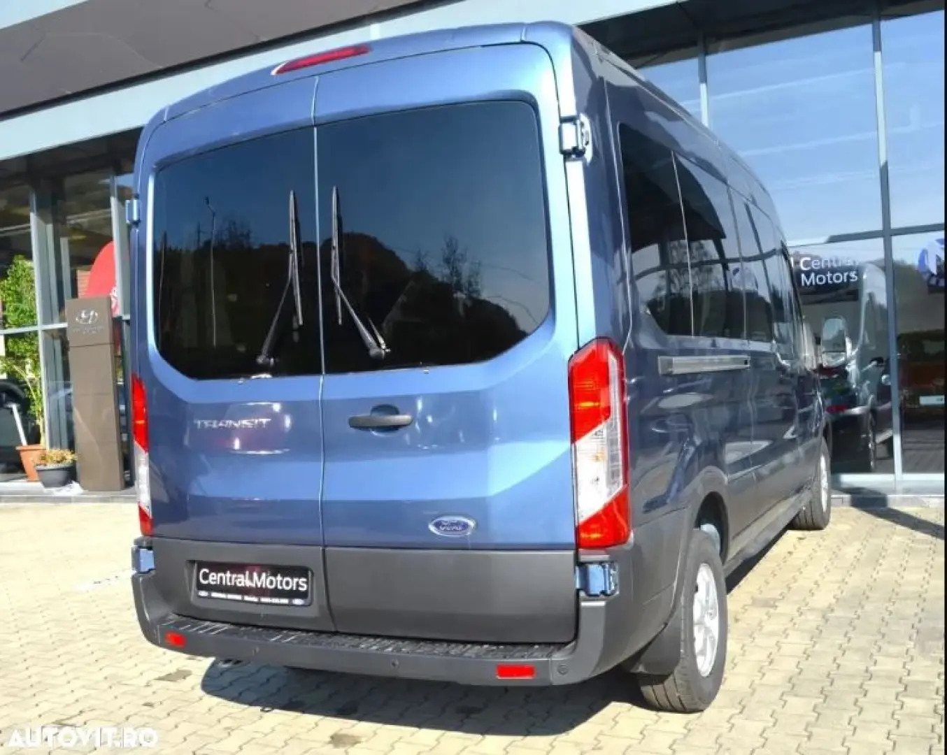 Ford Transit 350 2.0 EcoBlue 150 CP L3H2 Kombi FWD Trend