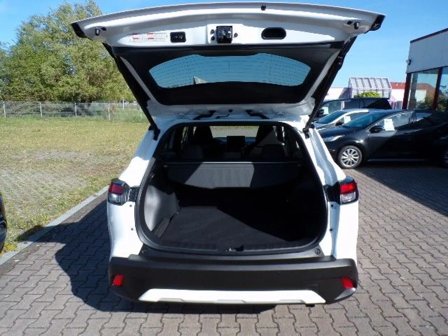 Corolla Cross 2.0 Hybrid AWDComfort Style Allrad