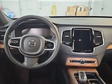 XC90 AWD Inscription Kam 360 Luftfederung Pano