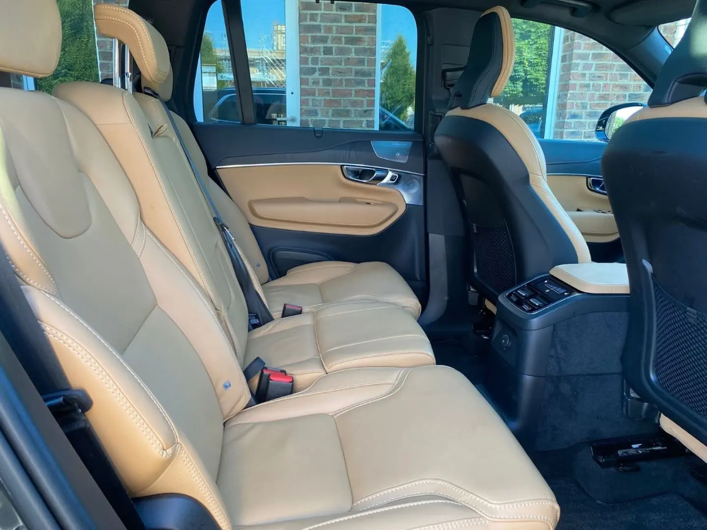 XC90 T8 Plus Bright AWD AHK 360 Pano Head-Up Bow