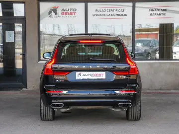 VOLVO XC60 T8