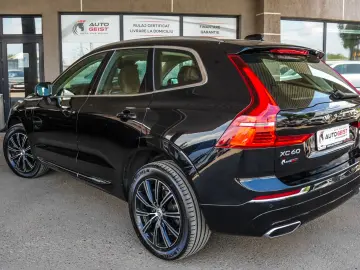 VOLVO XC60 T8