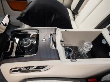 2025 Rolls Royce Cullinan Facelift